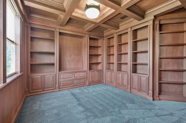 4686 Pine Valley Cir, Stockton, CA 95219