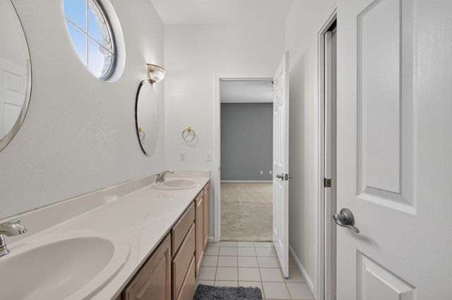 4686 Pine Valley Cir, Stockton, CA 95219