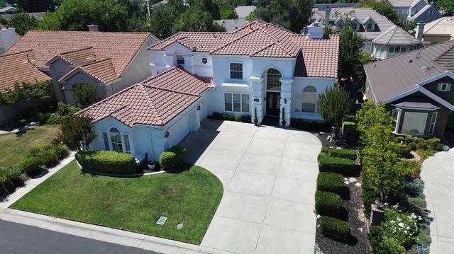 4686 Pine Valley Cir, Stockton, CA 95219