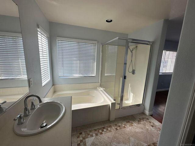 2845 W Canyon, San Diego, CA 92123
