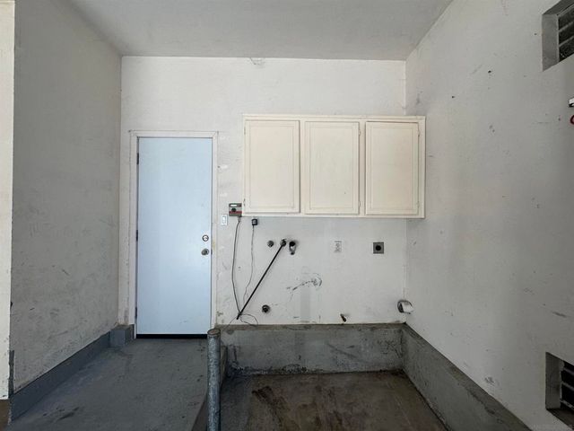 2845 W Canyon, San Diego, CA 92123