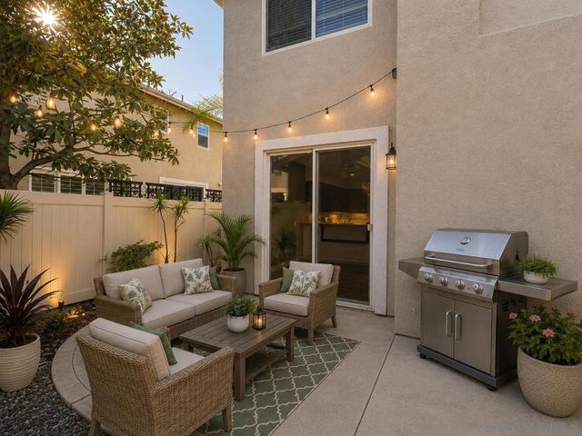 2845 W Canyon, San Diego, CA 92123
