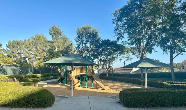 2845 W Canyon, San Diego, CA 92123