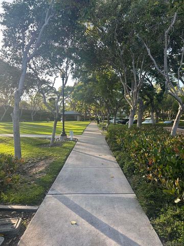 2845 W Canyon, San Diego, CA 92123