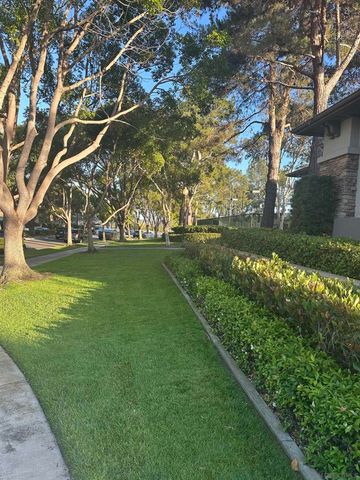 2845 W Canyon, San Diego, CA 92123