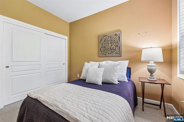 7111 Warrens Way, Wanaque, NJ 07465
