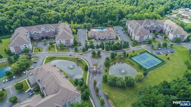 7111 Warrens Way, Wanaque, NJ 07465