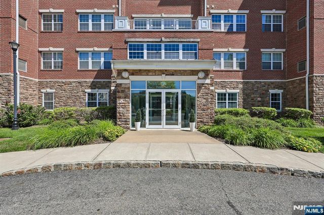 7111 Warrens Way, Wanaque, NJ 07465