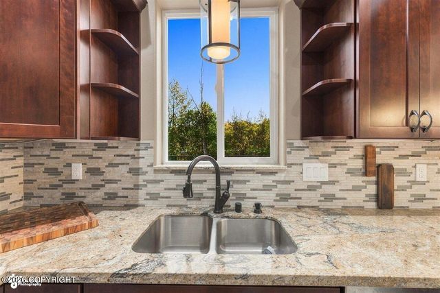 5970 E Fetlock Drive, Wasilla, AK 99654