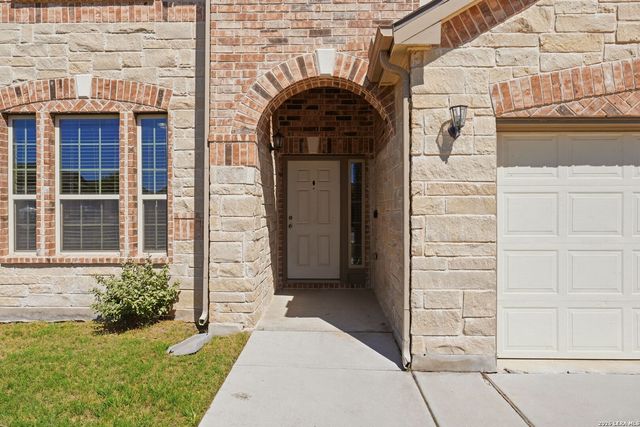 5044 Forest Oak, Schertz, TX 78108