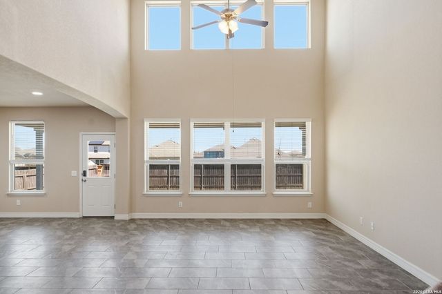 5044 Forest Oak, Schertz, TX 78108