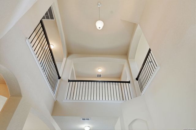 5044 Forest Oak, Schertz, TX 78108