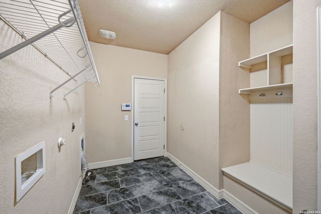 5044 Forest Oak, Schertz, TX 78108