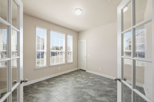 5044 Forest Oak, Schertz, TX 78108