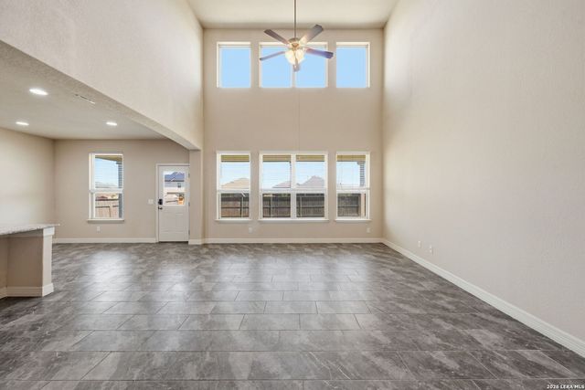 5044 Forest Oak, Schertz, TX 78108