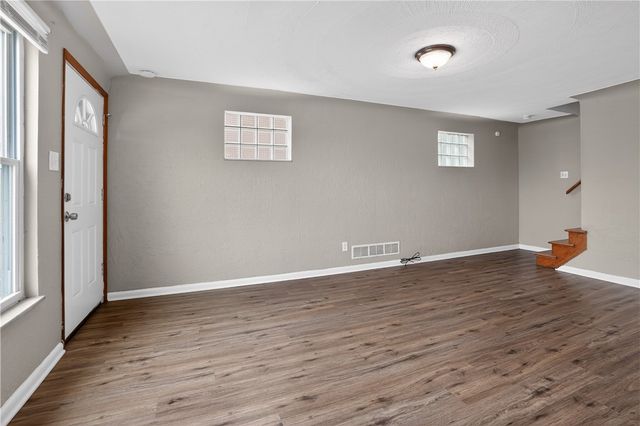 1322 Romine Ave, Port Vue, PA 15133