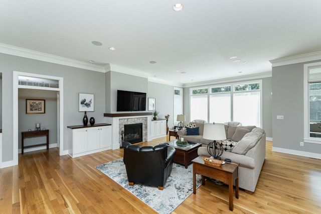 1062 Fox Hill Lane SW, Rochester, MN 55902