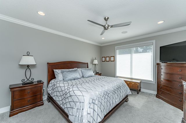 1062 Fox Hill Lane SW, Rochester, MN 55902