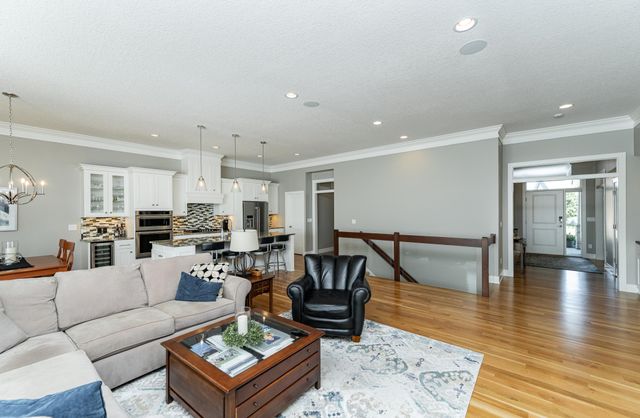 1062 Fox Hill Lane SW, Rochester, MN 55902