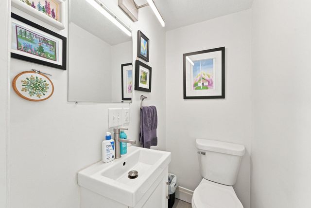 397 Thomas Avenue, Saint Paul, MN 55103