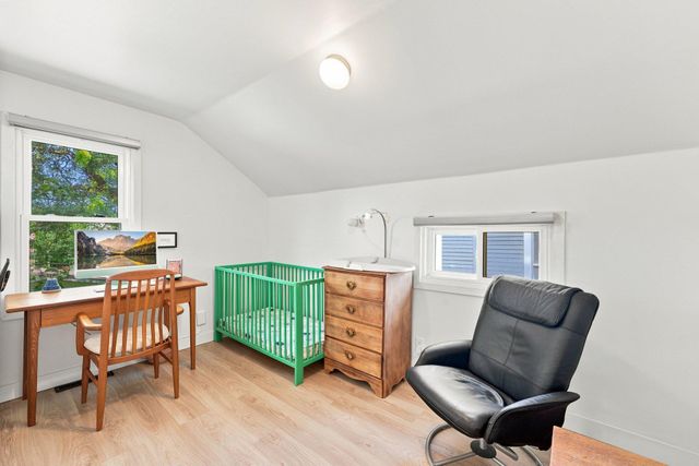 397 Thomas Avenue, Saint Paul, MN 55103