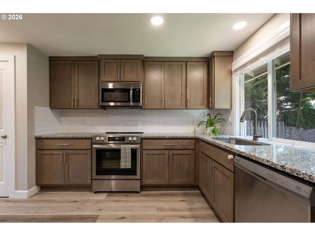 417 Nw 84TH Cir, Vancouver, WA 98665