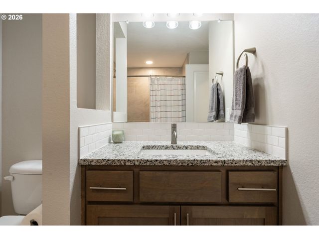 417 Nw 84TH Cir, Vancouver, WA 98665