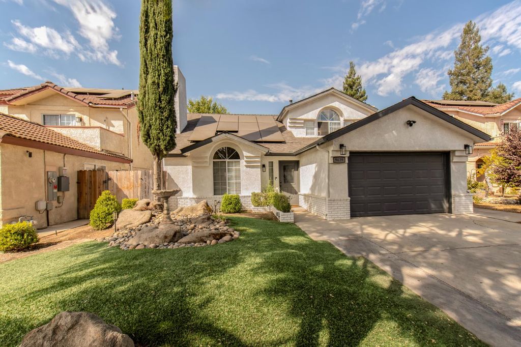 9639 N 10th Street, Fresno, CA 93720