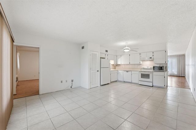 2220 SPANISH DRIVE 14, Clearwater, FL 33763