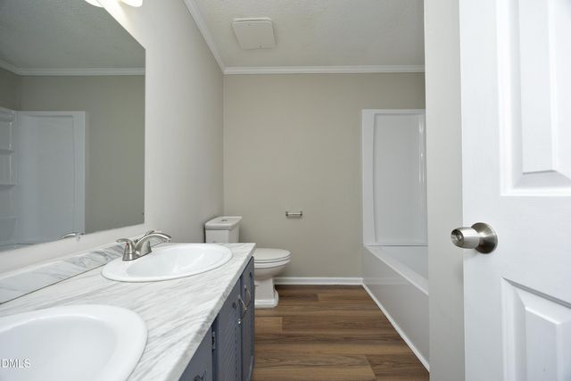 806 Kendall Drive 502, Durham, NC 27703