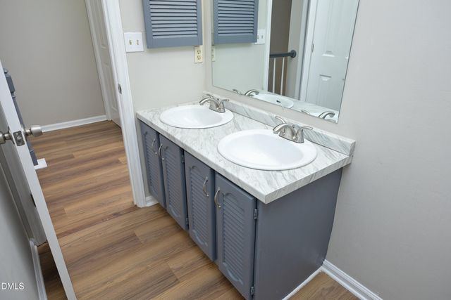 806 Kendall Drive 502, Durham, NC 27703