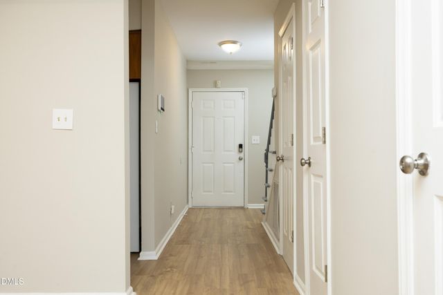 806 Kendall Drive 502, Durham, NC 27703