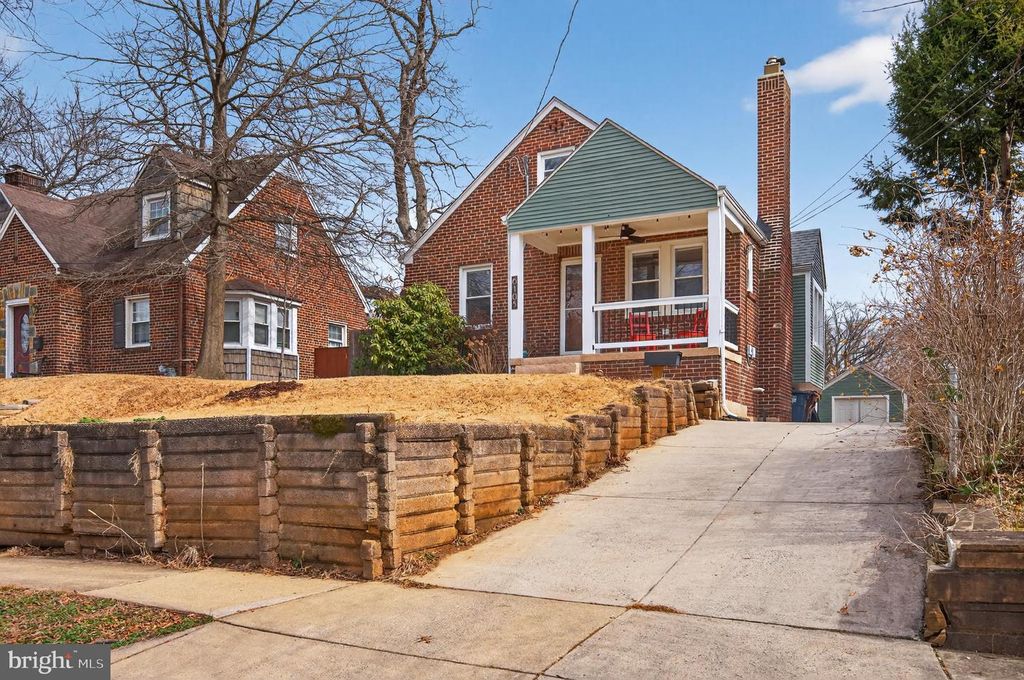 6105 43RD ST, Riverdale, MD 20737