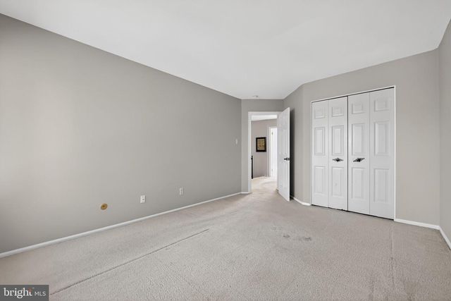 7 GARRISON PL, Newtown, PA 18940