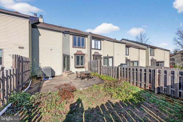 7 GARRISON PL, Newtown, PA 18940