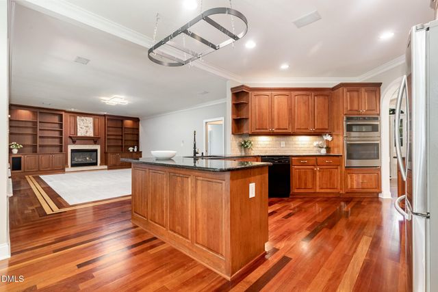 2926 Bells Pointe Ct. Court, Apex, NC 27539