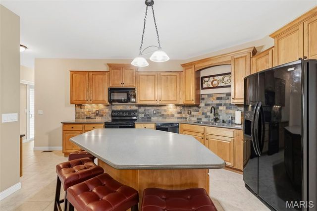 1264 Harmony Lake Drive, Cottleville, MO 63376