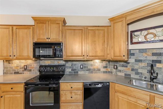 1264 Harmony Lake Drive, Cottleville, MO 63376