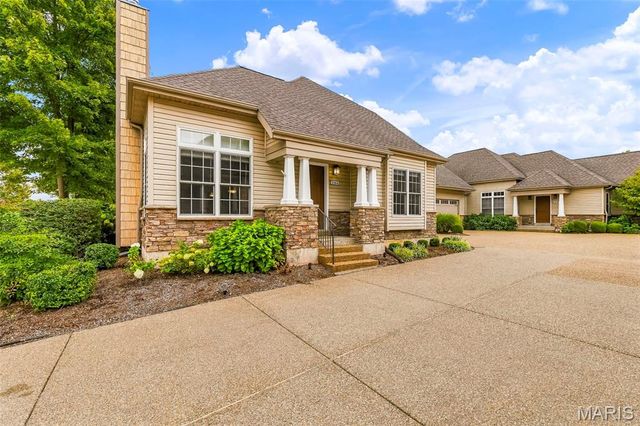 1264 Harmony Lake Drive, Cottleville, MO 63376