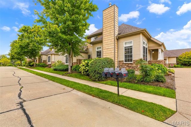 1264 Harmony Lake Drive, Cottleville, MO 63376