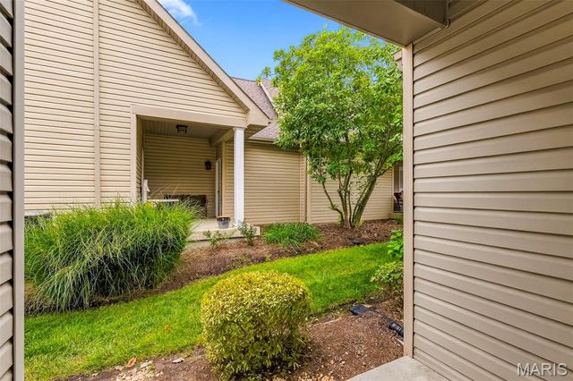 1264 Harmony Lake Drive, Cottleville, MO 63376