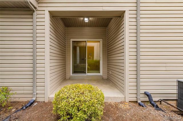 1264 Harmony Lake Drive, Cottleville, MO 63376
