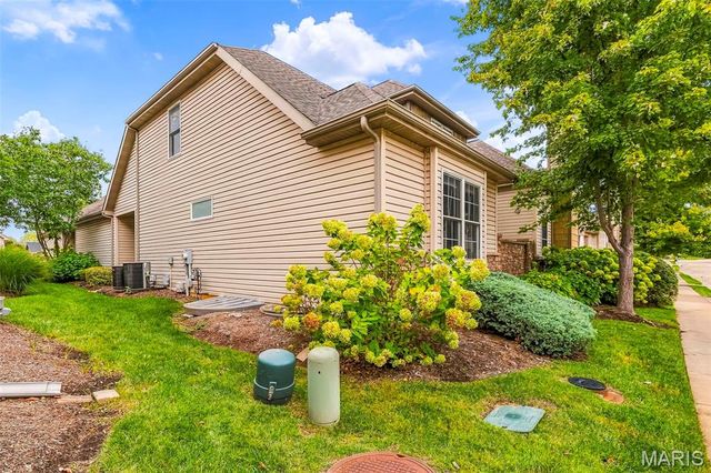 1264 Harmony Lake Drive, Cottleville, MO 63376
