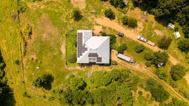 804 Banks Road, Hardy, AR 72542