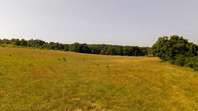 804 Banks Road, Hardy, AR 72542