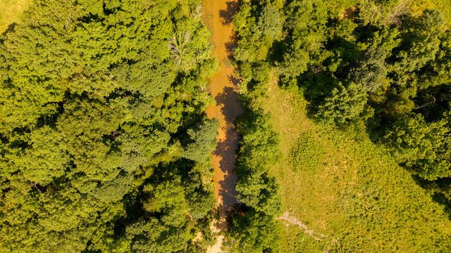 804 Banks Road, Hardy, AR 72542