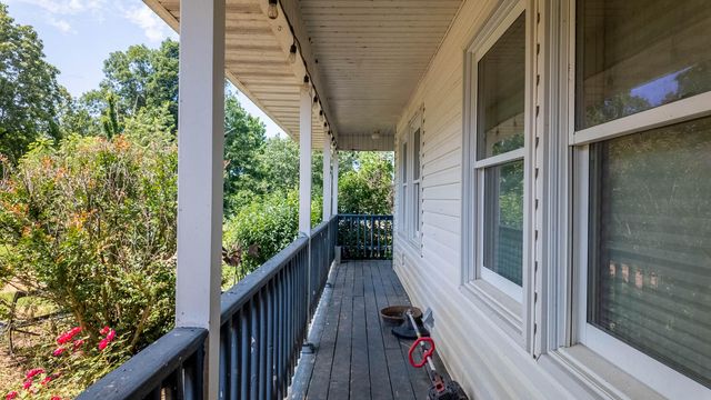 804 Banks Road, Hardy, AR 72542