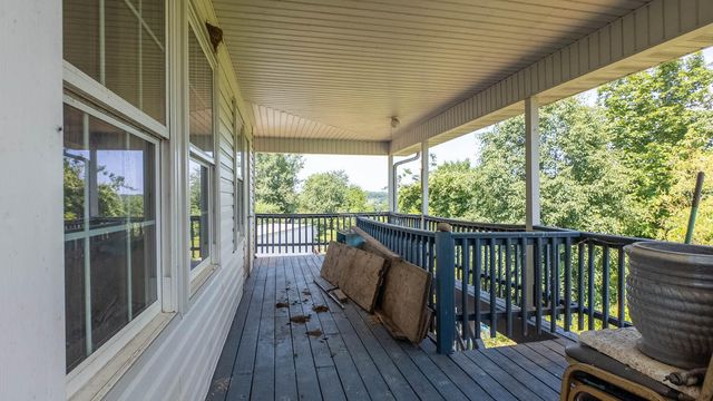 804 Banks Road, Hardy, AR 72542