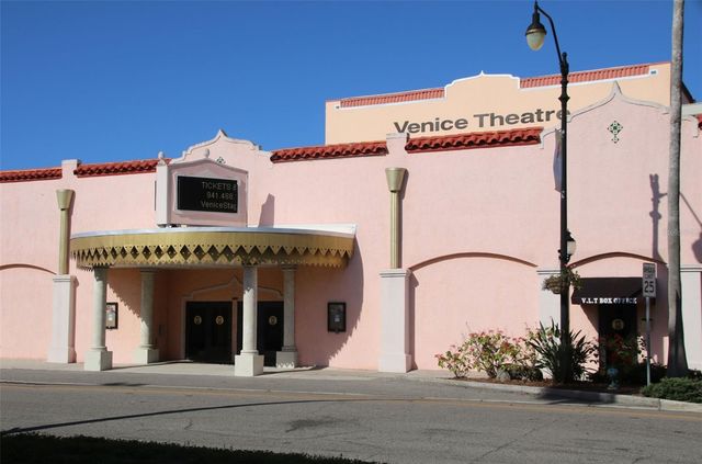 133 VILLA PEROSA WAY, Nokomis, FL 34275