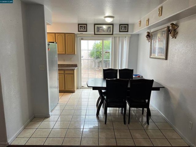 101 Sanford Ave, Richmond, CA 94801